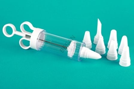 KREMA TABANCASI + 8 ADET PLASTİK DUY SET