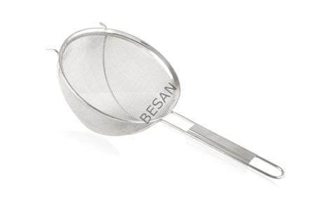 TAKVİYELİ SÜT SÜZGECİ 27 CM