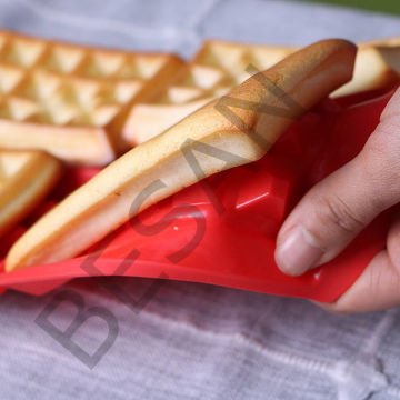SİLİKON WAFFLE PANKEK KALIBI DİKDÖRTGEN DESEN